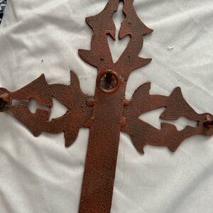 Vintage Style Cast Iron Wall Cross - Rustic Brown